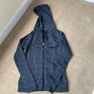 Athleta triumph hoodie medium